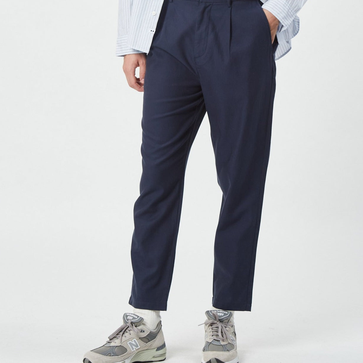 boutique-the-rrom-minimum-homme-pantalon-chino-coton-tencel-navy